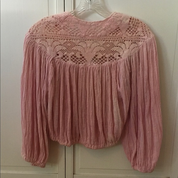Vintage Crochet Top - Picture 2 of 3